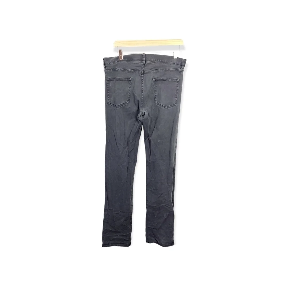 Vince. Grey straight leg pant size 32